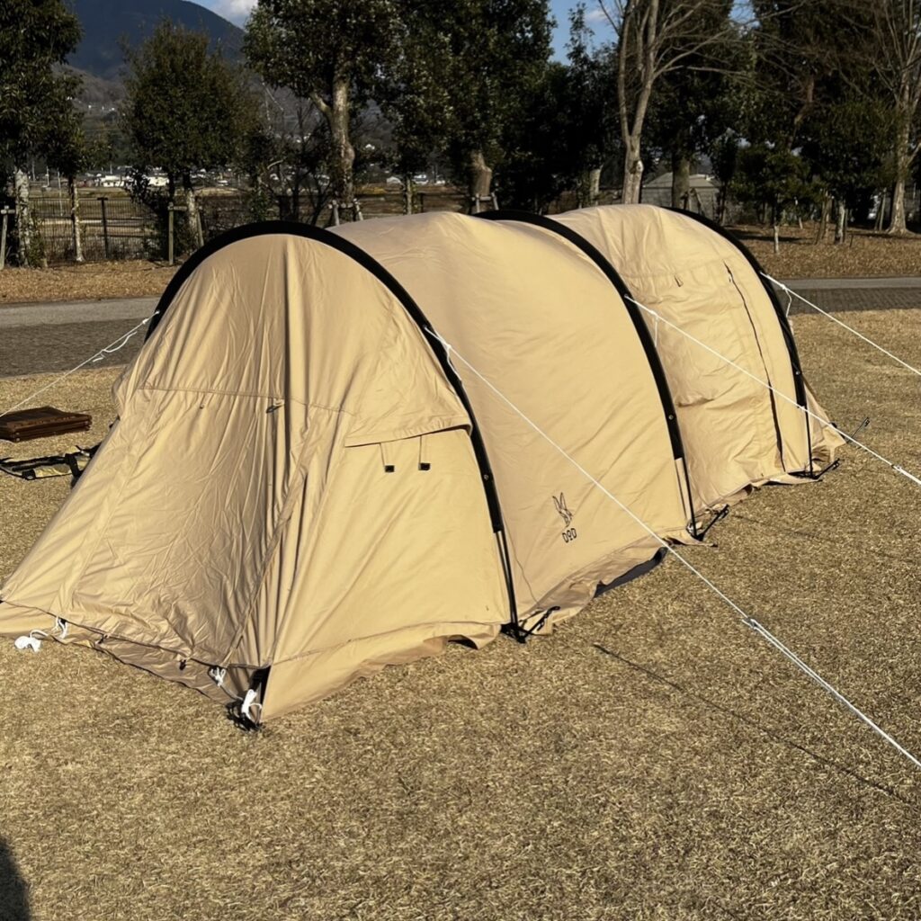 ソロキャンプ　テント